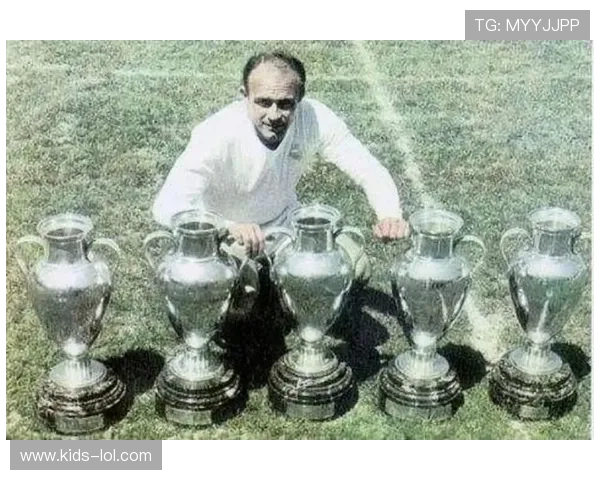 全球十大弧形进球足球球星精彩瞬间回顾 他们的弯道射门技惊四座 全球十大弧形进球足球球星精彩瞬间回顾 他们的弯道射门技惊四座